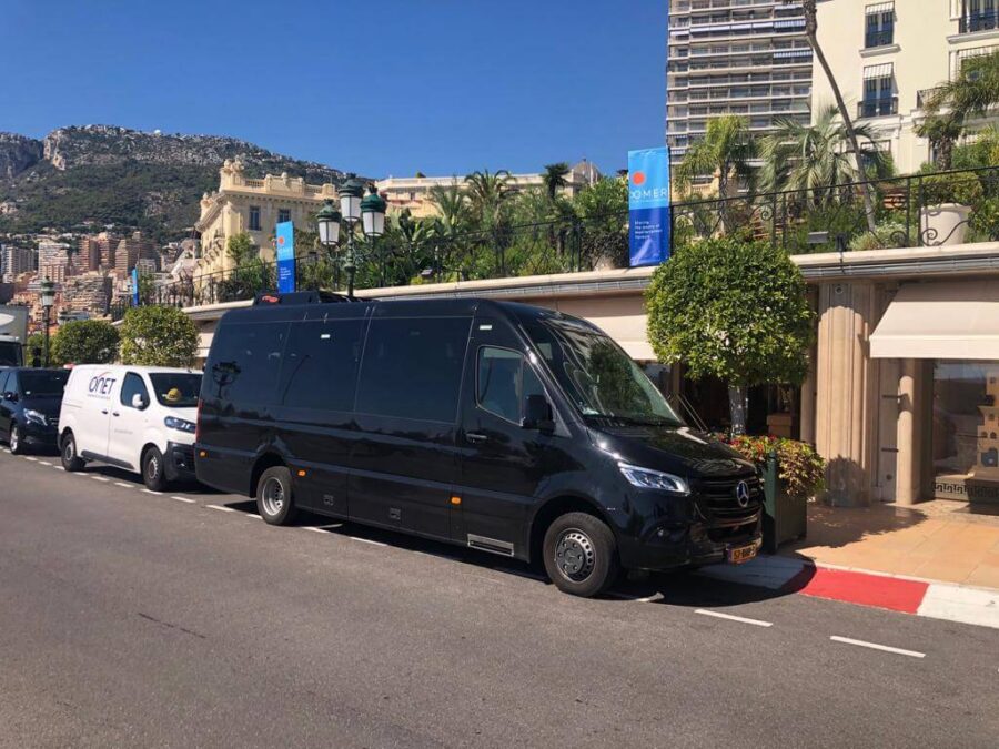 shuttle bus instagram